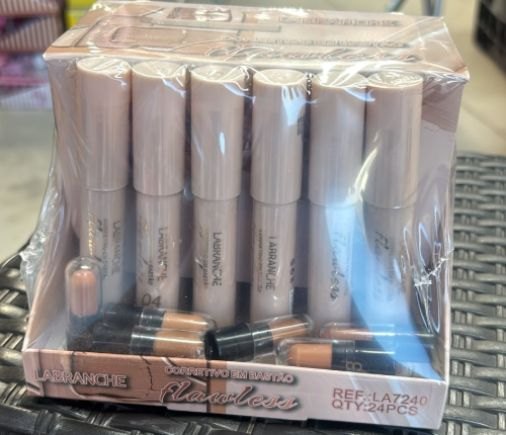 Corretivo em Bastão Labranch Flawless